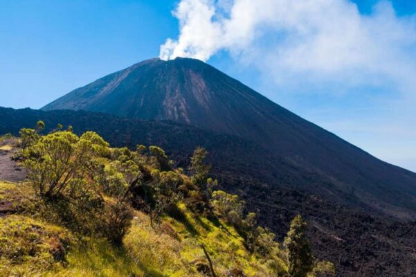 Eruption in volcano Pacaya in Guatemala