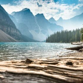 11 Best Lakes in Canada