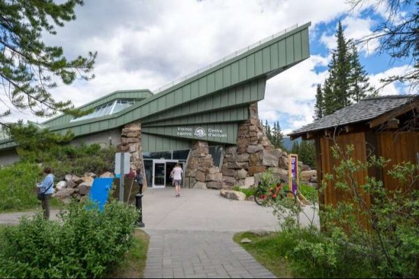 Lake Louise Visitor Center